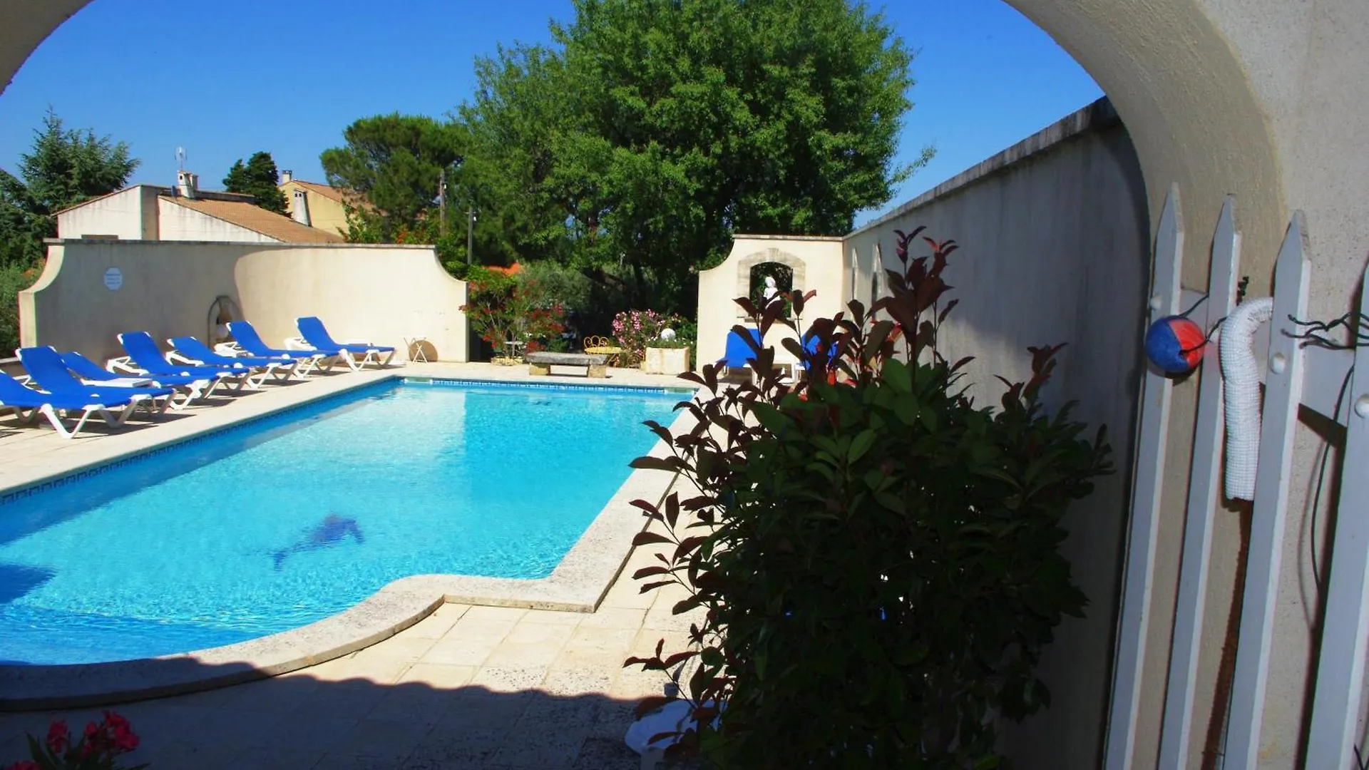 Gite Le Mas De L'Amandier Saint-Saturnin-les-Avignon Holiday home